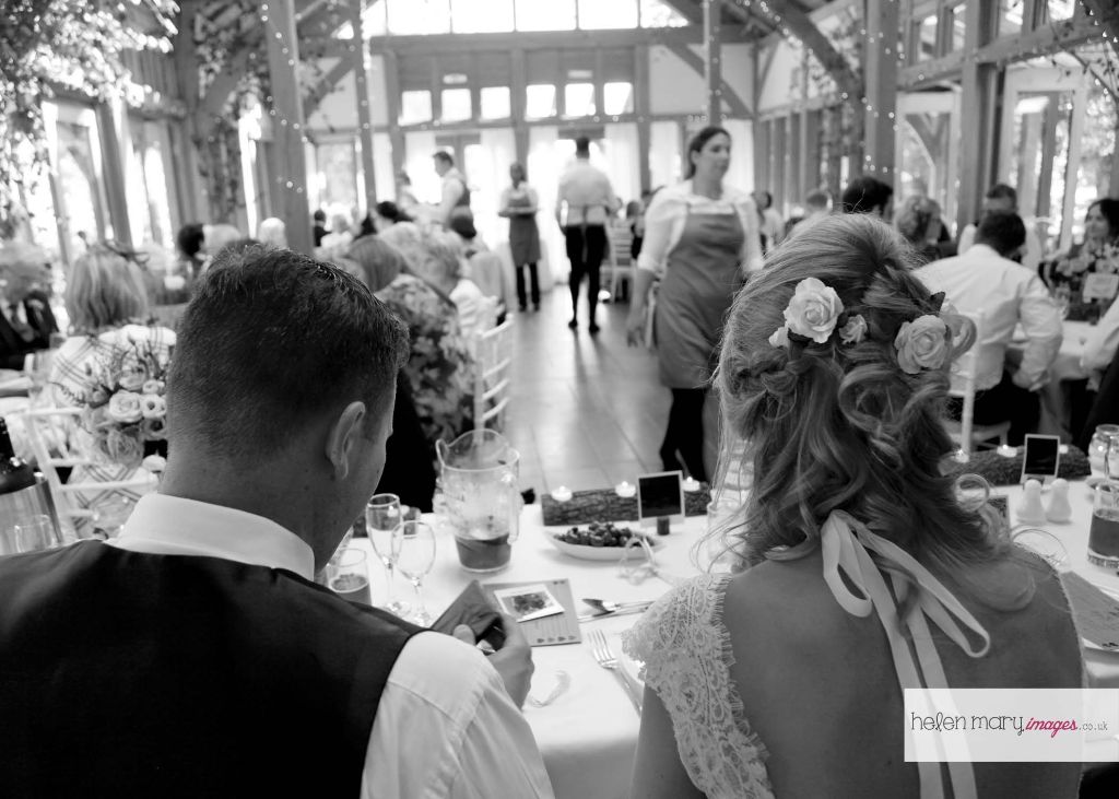 You are currently viewing Family photographer Hale and Altrincham a midsummer Wedding